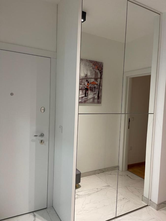 Monarh Apartment Bijeljina Luaran gambar